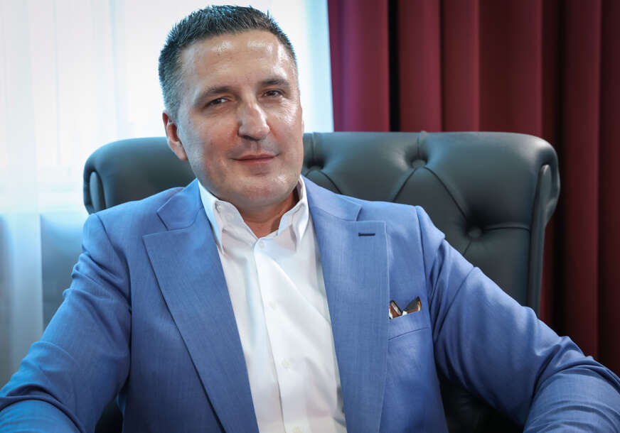 Nedeljko Elek
