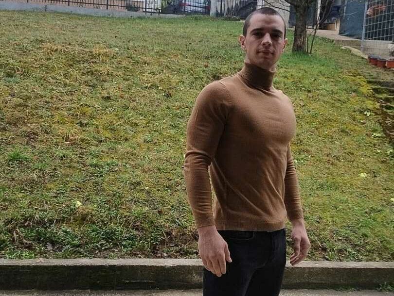 Nikola Knežević iz Banjaluke na HUMANITARNOM HODOČAŠĆU do Ostroga "Ne mogu promijeniti svijet, ali mogu pomoći ovoj porodici, možeš i ti"