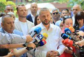 "Mi iz opozicije smo kao papagaji, a narod je sve tiši" Nešković upozorava na opstrukcije SNSD i HDZ