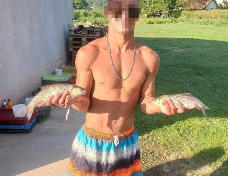 "Prerano je otišao" Sahranjen tinejdžer KOJI JE POGINUO nakon pada sa mopeda
