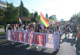(VIDEO) PARADA PONOSA U SARAJEVU Šetnja po glavnim gradskim ulicama pod motom "Ljubav je zakon"