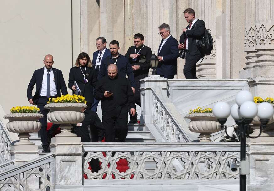 Ukrajinska delegacija u Istanbulu
