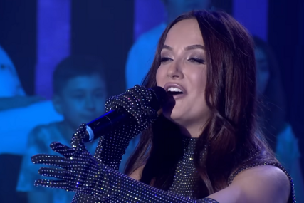 (VIDEO, FOTO) "Imala si svoj pečat kroz ovo takmičenje" Sara Bibić iz Kotor Varoša se PLASIRALA U FINALE "Zvezda Granda"