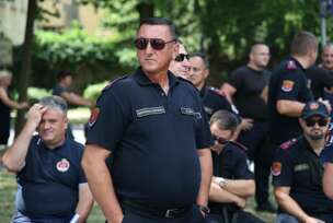 Sindikalci ispred Narodne skupštine RS