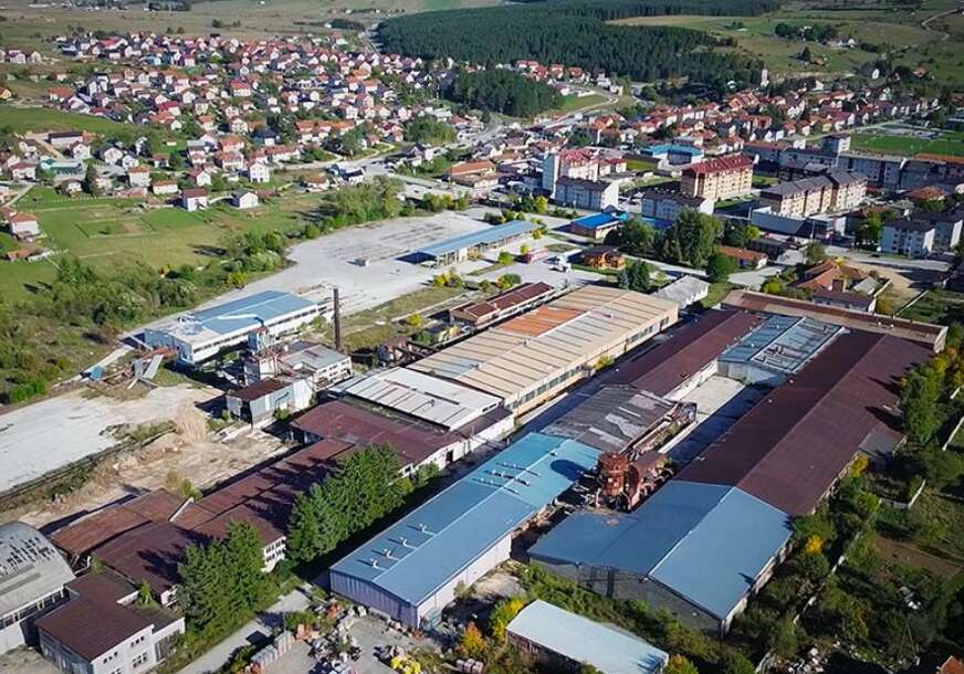 "Okoristiće se klika oko načelnika" Prodaje se imovina nekadašnjeg sokolačkog giganta