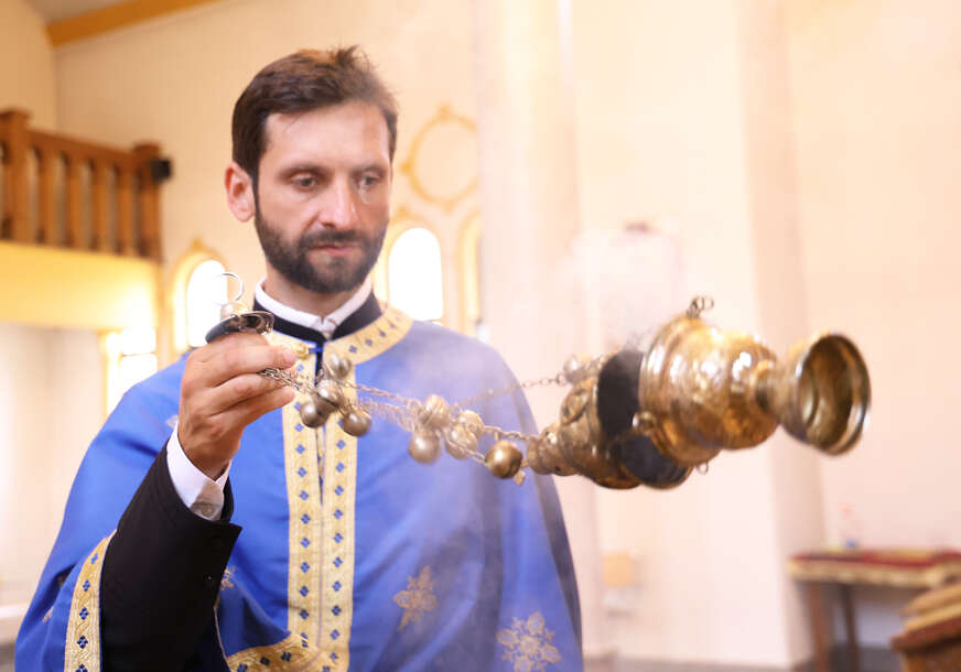 Stanko Ćelić sveštenik, sportista