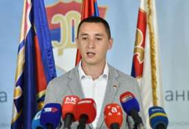 "Loš domaćin koji preživljava rasprodajom imovine" Najavljeni protesti nakon sjednice Skupštine grada Doboj i rebalansa budžeta