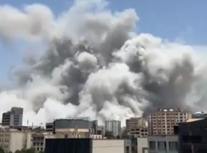 (VIDEO) EKSPLOZIJE U TEHERANU Objavljen snimak dima nakon izraelskih vazdušnih udara