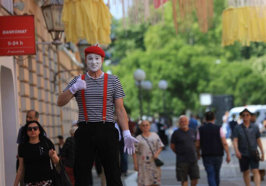 Spektakl u okviru TrotoArta: Večeras nastup renomirane francuske trupe iz Pariza
