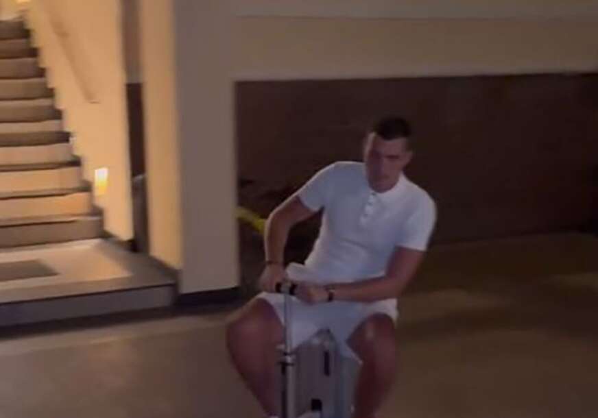 (FOTO) HOBI KOJI OBOŽAVAJU SVI BOGATAŠI Brenin sin se pohvalio na mrežama i pokazao šta je radio na odmoru