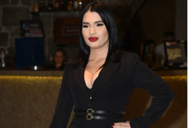 "Ismijevali su me, a sad za pjesmu UZMEM 20.000 EVRA" Zorana Mićanović KUPILA SEBI 3 NEKRETNINE, pa progovorila o bakšišu