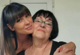PRAVA DAMA Dragana Mićalović objavila fotografiju sa majkom, pa pokazala od koga je naslijedila ljepotu