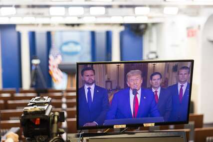 AMERIKA NAPALA IRAN Tramp dao zeleno svjetlo, SAD gađale 3 nuklearna postrojenja