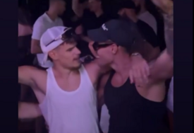 (VIDEO) Rođendan za pamćenje: Mađarski reprezentativac slavio sa bratom uz hitove Baje Malog Knindže