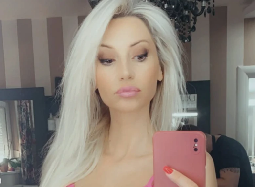 "Pojačala sam treninge i regulisala ishranu" Glumica za mjesec dana SKINULA 8 KILOGRAMA, pa otkrila kako joj je to pošlo za rukom