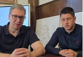 (VIDEO) "Bolje ćaci nego naci" Vučić sa studentom Milošem Pavlovićem nakon napada