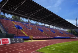 (FOTO) RADNO U PLATONOVOJ Gradski u novom ruhu, kreće rekonstrukcija istočne i izgradnja nove južne tribine