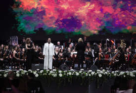 (FOTO) 50 GODINA UNIVERZITETA U Banjaluci održan godišnji koncert "Poklon Republici", odazvao se veliki broj građana