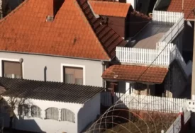 (VIDEO) “Nije joj dao da pjeva, MORALI SU SE RASTATI” Ovdje je odrasla Suzana Jovanović, komšije otkrile detalje o njenom prvom mužu