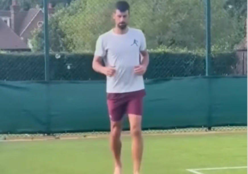 (VIDEO) U opasnoj formi: Nole odradio prvi trening pred Vimbldon