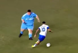 (VIDEO) MREŽE GORE OD KOMENTARA Nejmar zaigrao fudbal sa poznatim "debeljucom"