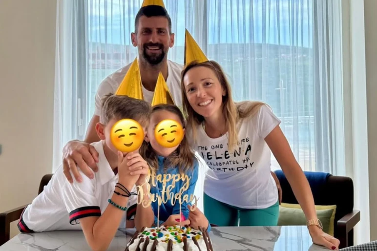 SLAVLJE U KUĆI ĐOKOVIĆA Tara mami priredila iznenađenje, podijelili sliku sa proslave