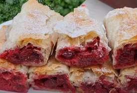 Recept za najmekšu griz ŠTRUDLU SA VIŠNJAMA: Kolač iz djetinjstva koji se topi u ustima i miriše kao iz poslastičarnice