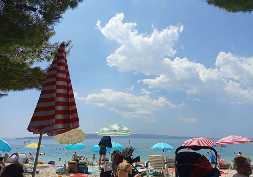 Horor u popularnom ljetovalištu: Žena SILOVANA NA PLAŽI U GRČKOJ, napadača locirali zbog jednog detalja