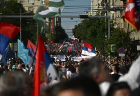 (FOTO) POČEO PROTEST U BEOGRADU Studenti u blokadi krenuli sa Slavije, traže ispunjenje zahtjeva