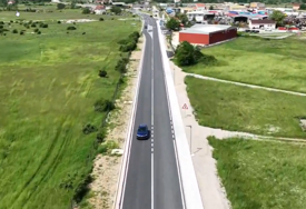 (VIDEO) Projekat vrijedan 7 miliona evra: Završena rekonstrukcija 34 kilometra puta koji povezuje Crnu Goru i BiH, evo kako sada izgleda