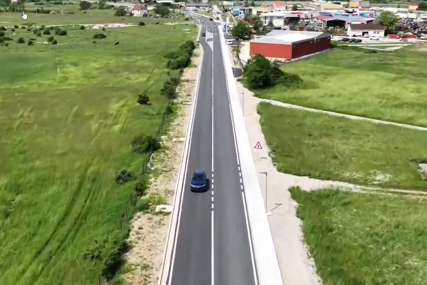 (VIDEO) Projekat vrijedan 7 miliona evra: Završena rekonstrukcija 34 kilometra puta koji povezuje Crnu Goru i BiH, evo kako sada izgleda