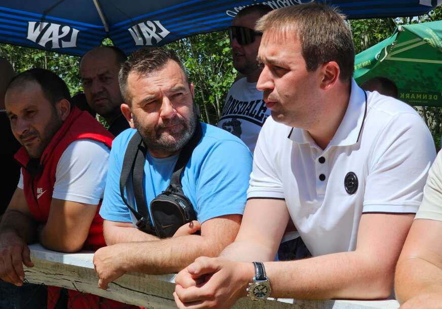 FOTO: USTUPLJENA FOTOGRAFIJA