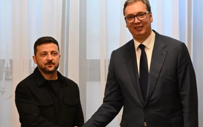 (FOTO) "NISAM IZDAO RUSIJU" Srbija želi da obnovi jedan ili dva grada ili manji region u Ukrajini, Vučić se sastao sa Zelenskim