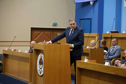 Dodik odbacio ideju o prihvatnim centrima “Amerika nije tražila deportovanje migranata u Srpsku”