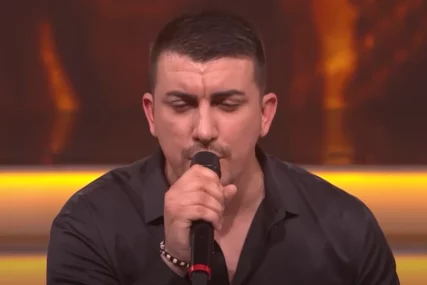 "Pjevaš bolje od njega" Takmičar koga svi upoređuju sa Kebom PROŠAO U DRUGI KRUG FINALA "Zvezda Granda"