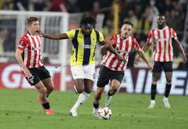 "TJERALI SU ME DA UZIMAM DOPING" Alan Sent-Maksiman izašao u javnost i otkrio šta se dešavalo u Fenerbahčeu