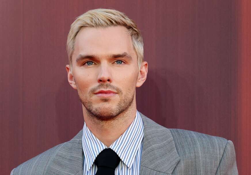 Nikolas Hoult 