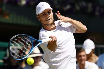 SADA SE ČEKA NOVAK Kecmanović nakon preokreta savladao Holanđanina i stigao do 3. kola na Vimbldonu