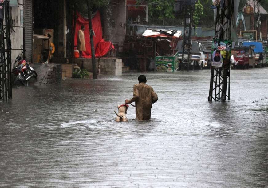 poplave u pakisatnu