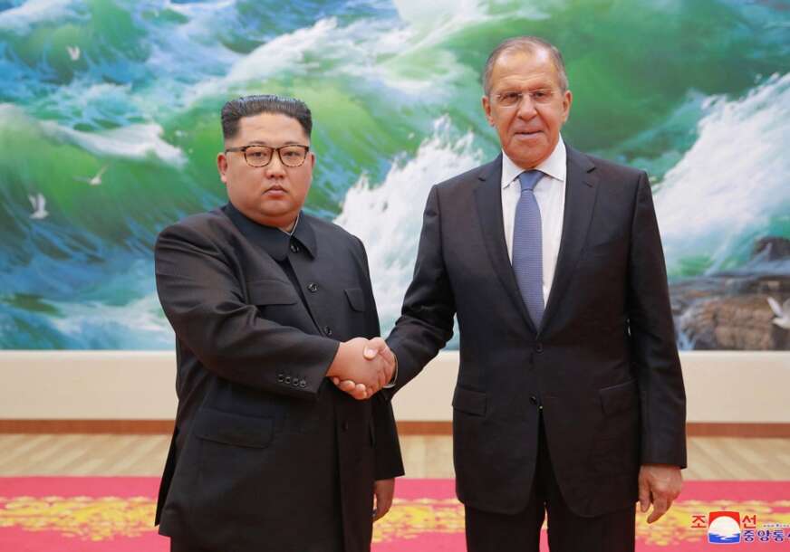 Lavrov  i Kim Džon UN
