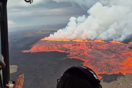 (FOTO) Еvakuisano oko 100 osoba: Islandski vulkan eruptirao 9. put u skoro dvije godine