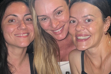 (FOTO) "Aida je SA TATINE STRANE, a Romanela sa mamine" Anabela Atijas pokazala OBJE SESTRE, pa pokrenula more komentara