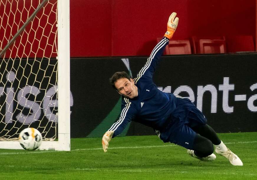Asmir Begović