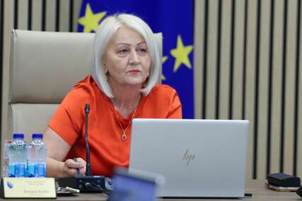 KRIŠTOVA NEĆE PODNIJETI OSTAVKU „Svoju funkciju predsjedavajuće Savjeta ministara obavljam odgovorno“