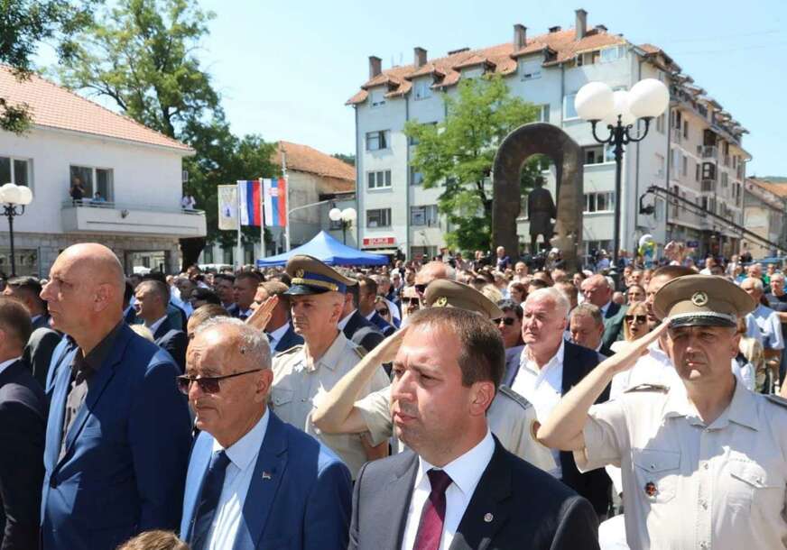 FOTO: USTUPLJENA FOTOGRAFIJA