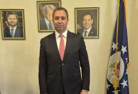 (FOTO) “Nova prilika za odnose sa SAD, ali i za glas Republike Srpske” Selak na prijemu u američkoj ambasadi
