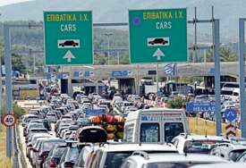 "Staviš je naprijed, i praviš se lud” Srbin upao u problem na ljetovanju i zamolio za pomoć, ljudi odmah počeli da ga kritikuju