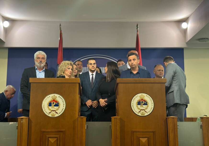 pres opozicionih poslanika u skupštini republike srpske 