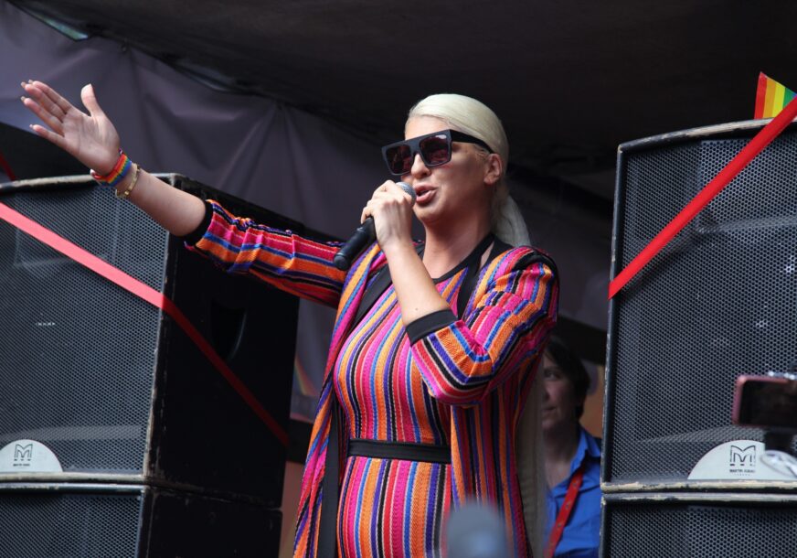 Jelena Karleuša 