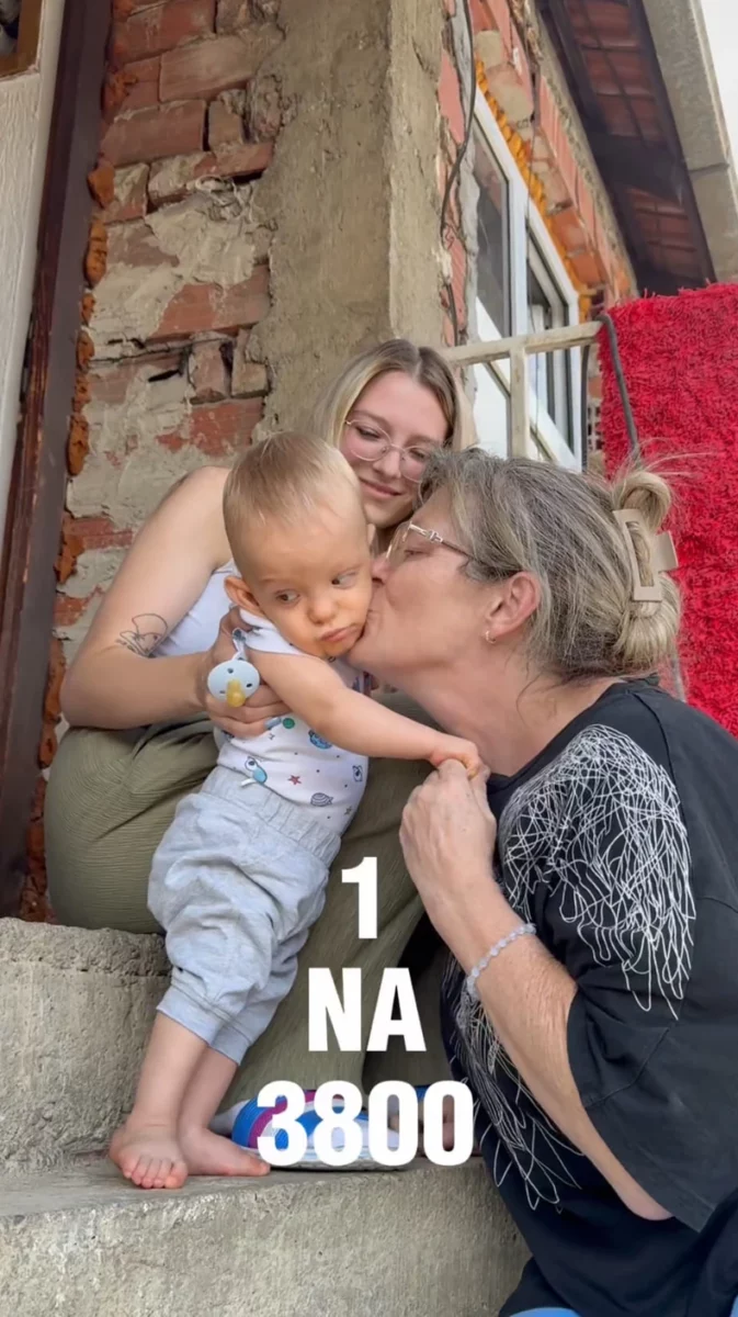 Pavle, beba iz Leskovca koja boluje od cerebralne paralize i epilepsije
